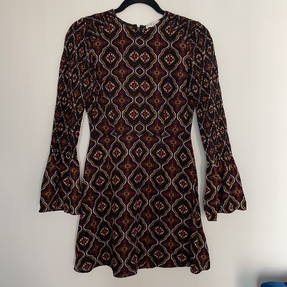 A.L.C. - Alexa Printed Bell Sleeve Silk Dress - Picture 7 of 7